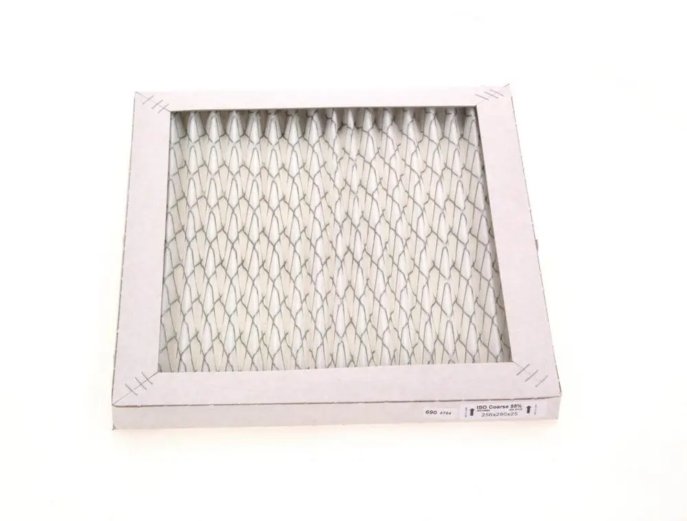 BOSCH-Filter mit einem rechteckigen Rahmen und einem Netz aus Drahtgeflecht, geeignet zur Luftreinigung oder Belüftungssystemen.